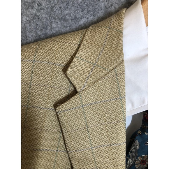 Hickey Freeman Tan Blazer with Blue Accents - Picture 2 of 6